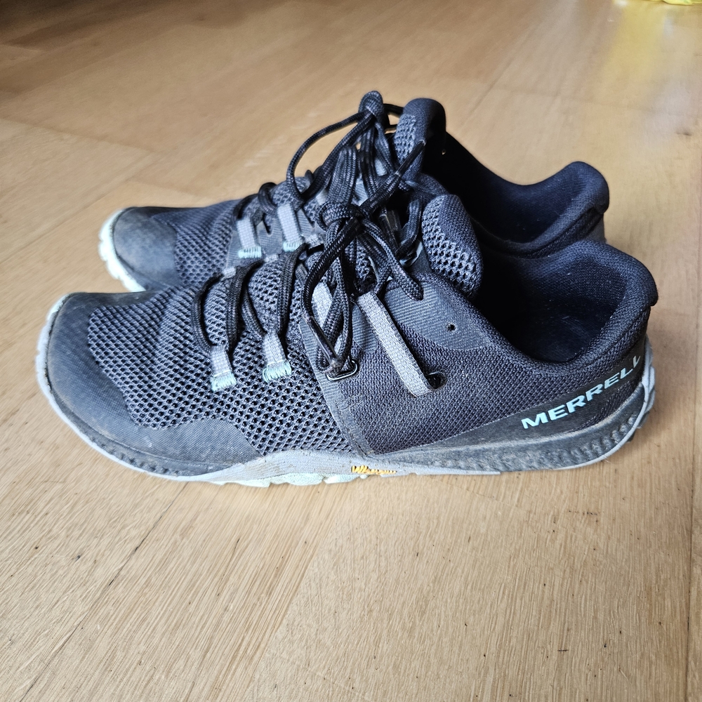 Merrell Trail Glove 6 Women's Size 6